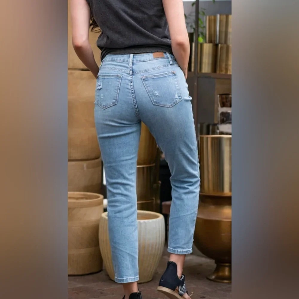 Judy Blue High Waist Destroyed Boyfriend denim jeans size 13/31 - Picture 2 of 11